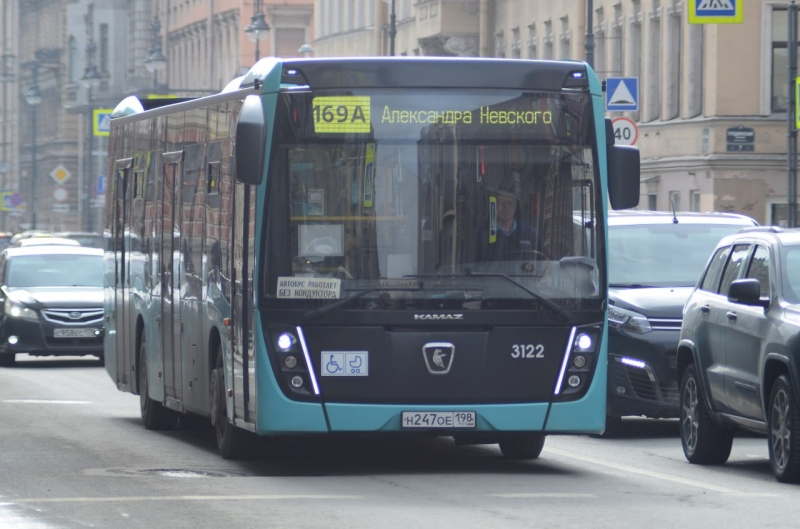 Автобус в Петербурге