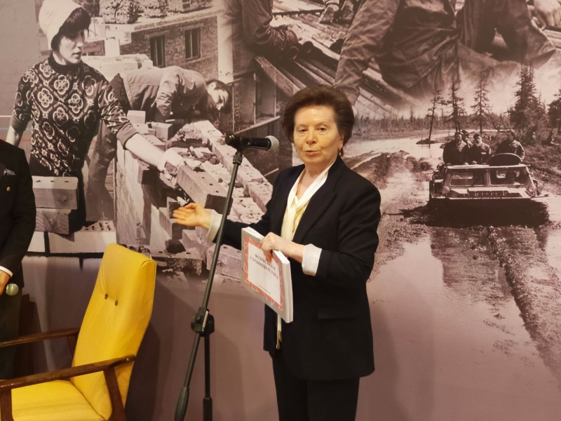 На ВДНХ губернатор Югры Наталья Комарова открыла выставку «Трудовые династии»