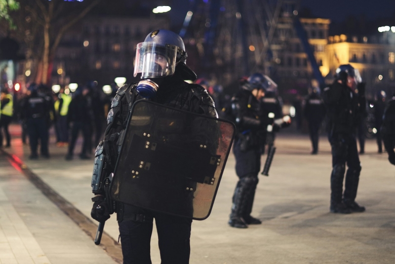 полиция во франции
