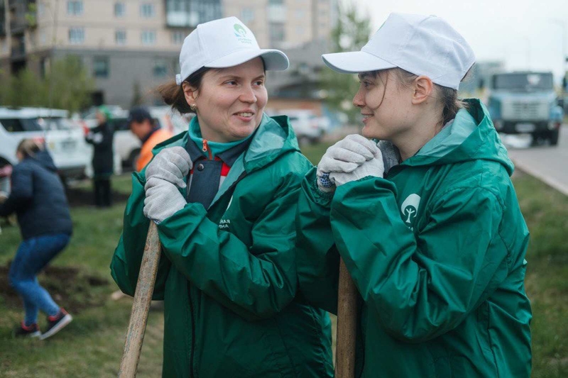 Волонтеры на акции «Зеленая волна»