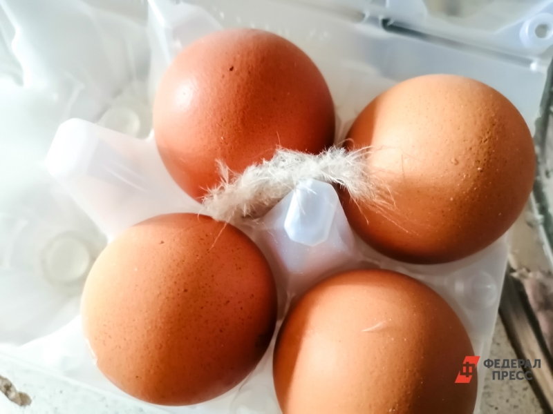 В упаковке яиц не должно быть перьев и загрязнений