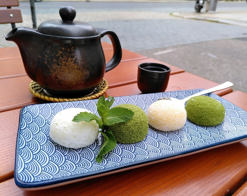 В Японии очень популярны шарики моти-мороженого