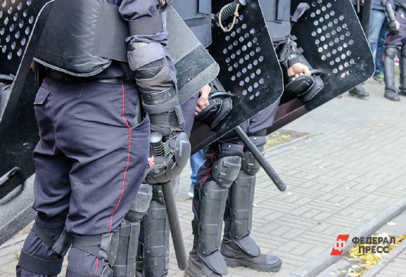 В Дакке продолжаются стычки митингующих и полиции