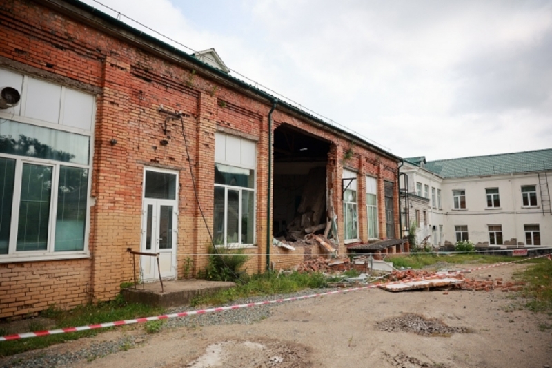 В школе №1 села Вольно-Надеждинского возведут новую пристройку