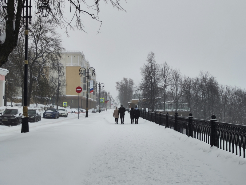 снег на улице