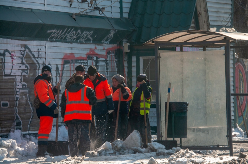 Уборка снега