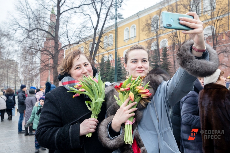 весна, девушки, цветы