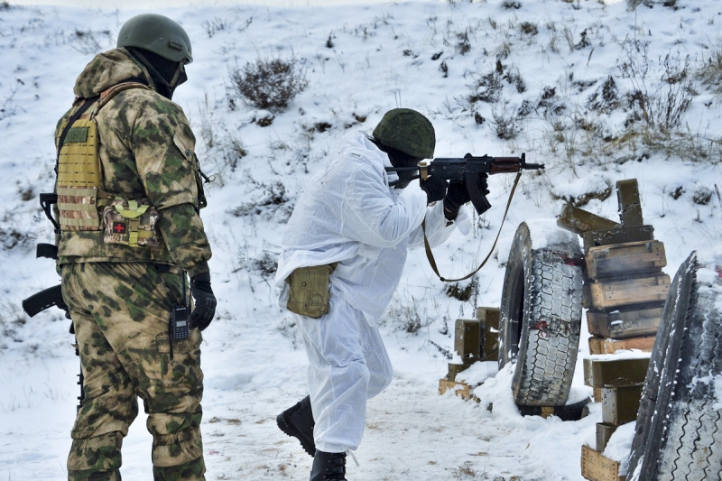 Военные