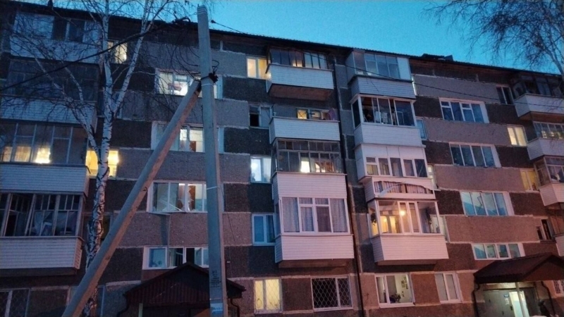 В результате взрыва пострадали люди