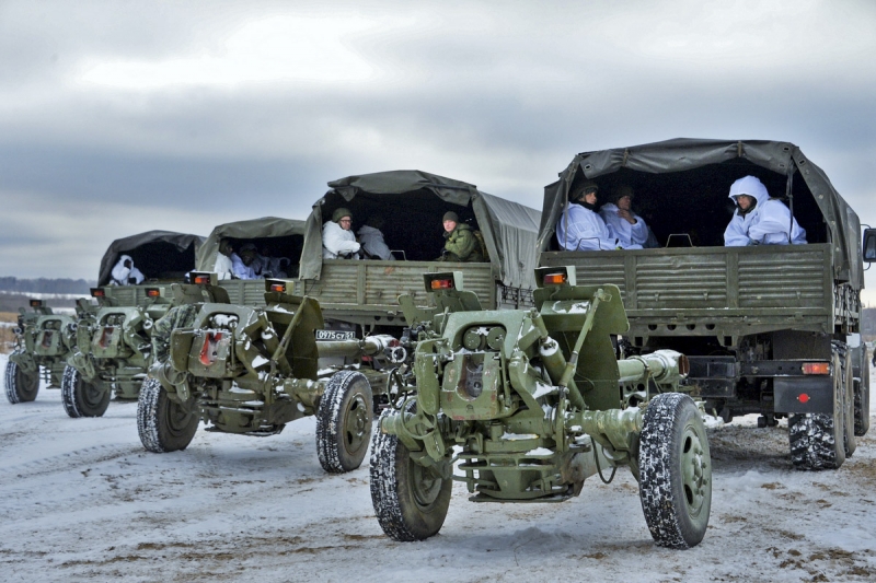 Военные