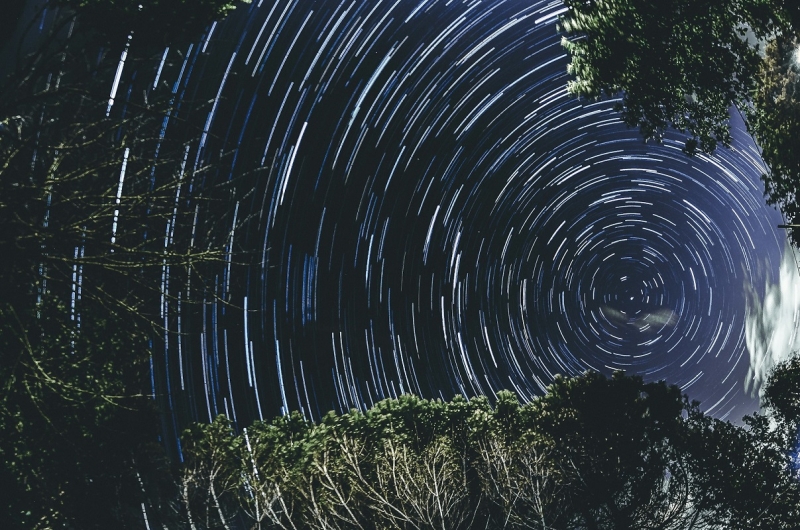 Метеориты в небе