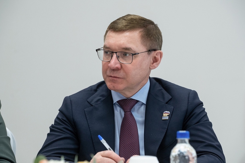 Владимир Якушев