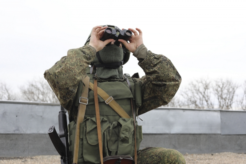 Военнослужащий