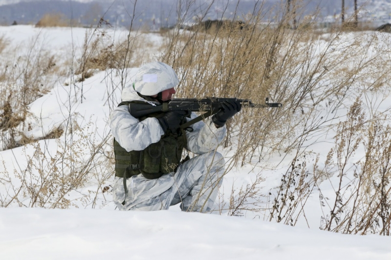 Военнослужащий