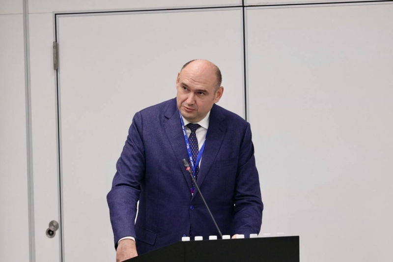 Губернатор Евгений Солнцев