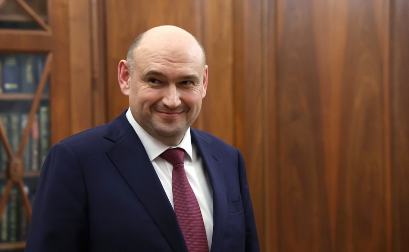 Губернатор Солнцев