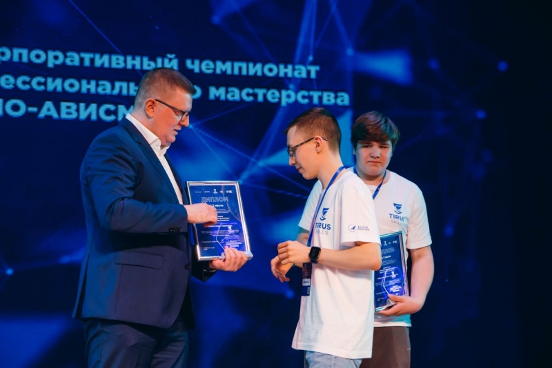Юные металлурги прошли профориентацию и отточили навыки на производстве
