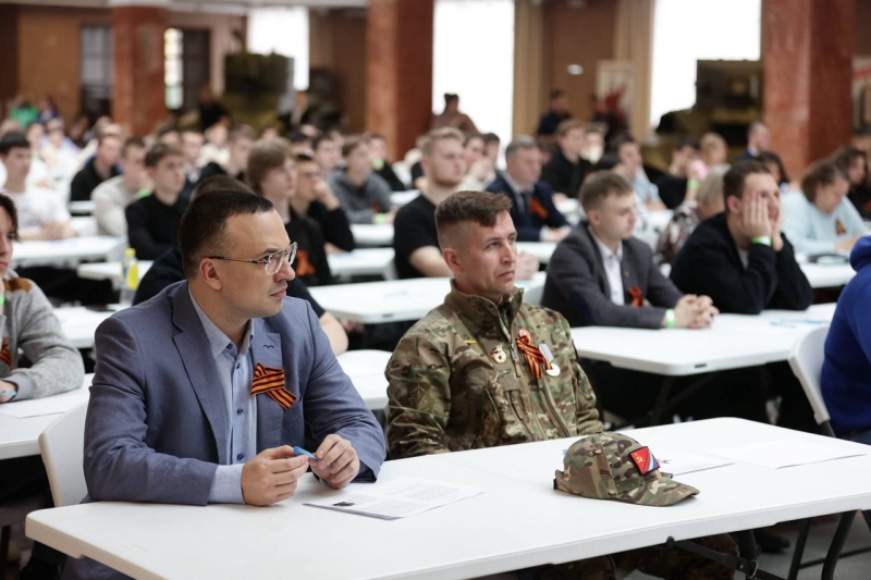 В Свердловской области диктант писали на тысяче площадок