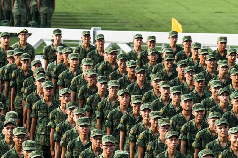 Военные