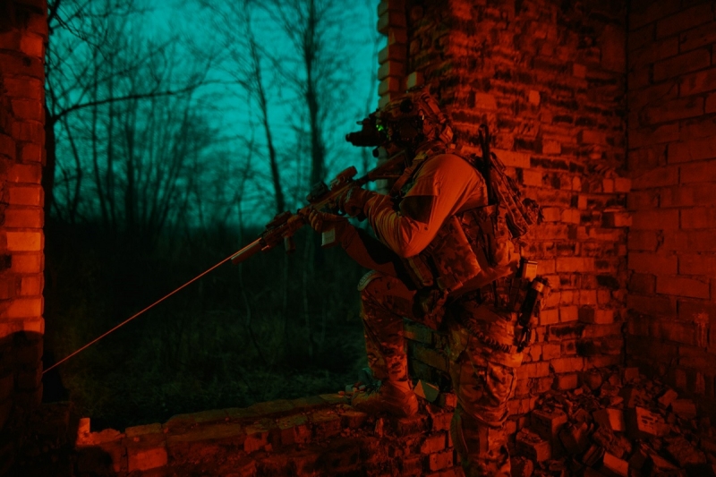 Военнослужащий
