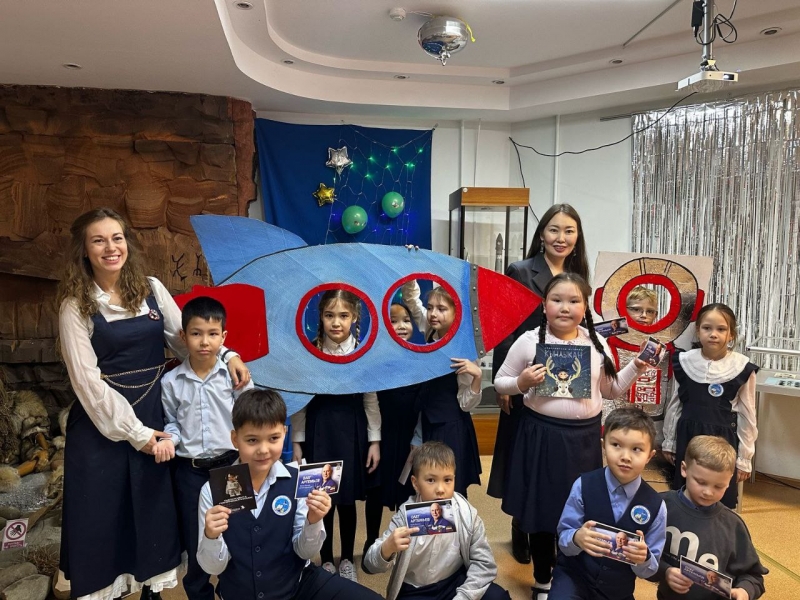 Выставка ко Дню космонавтики