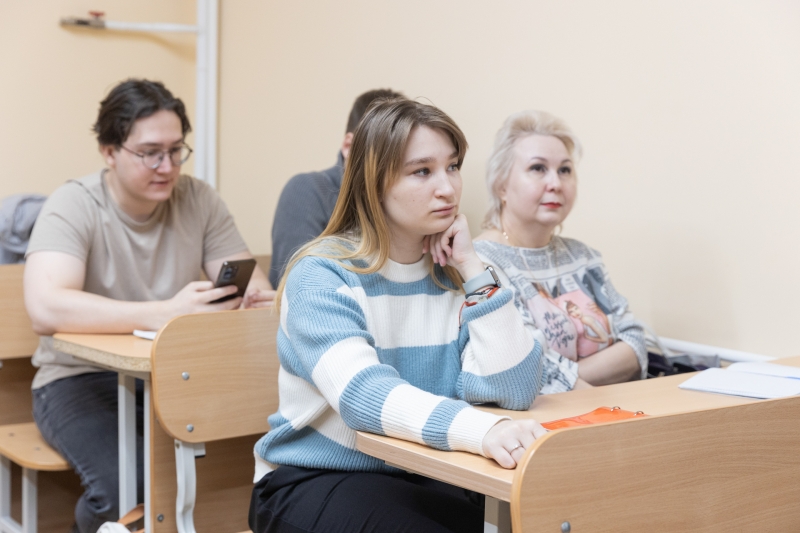 Абитуриенты