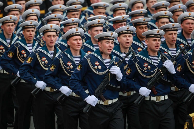 На Дальнем Востоке прошли первые парады в 2025 году