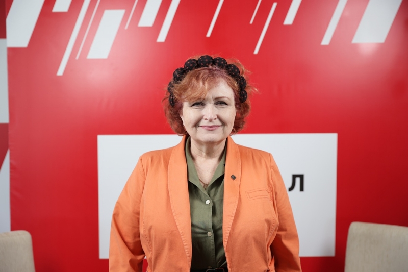 Светлана Санатова