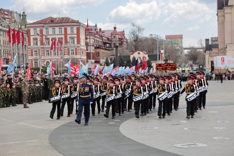 Парад Правнуки Победы прошел во Владивостоке в 2025 году