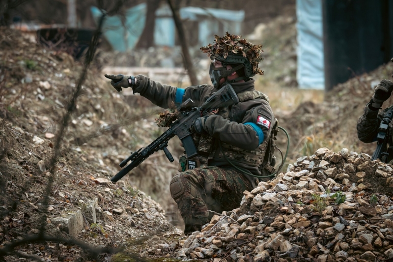 военный