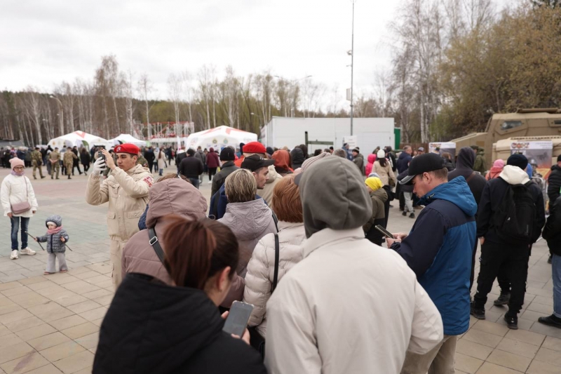 Урал масштабно отметил Первомай