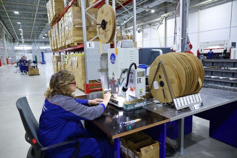 В Новгородской области растет спрос на специалистов в реальном секторе