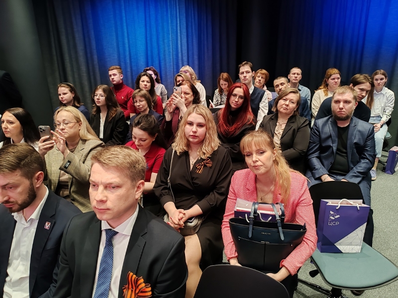Сборник вобрал в себя всю историческую память, сформулированную в цифрах и данных