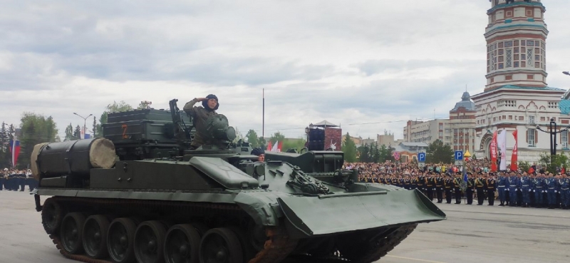 Во всех уголках нашей страны сегодня проходят торжественные праздничные мероприятия,