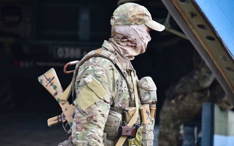 военный