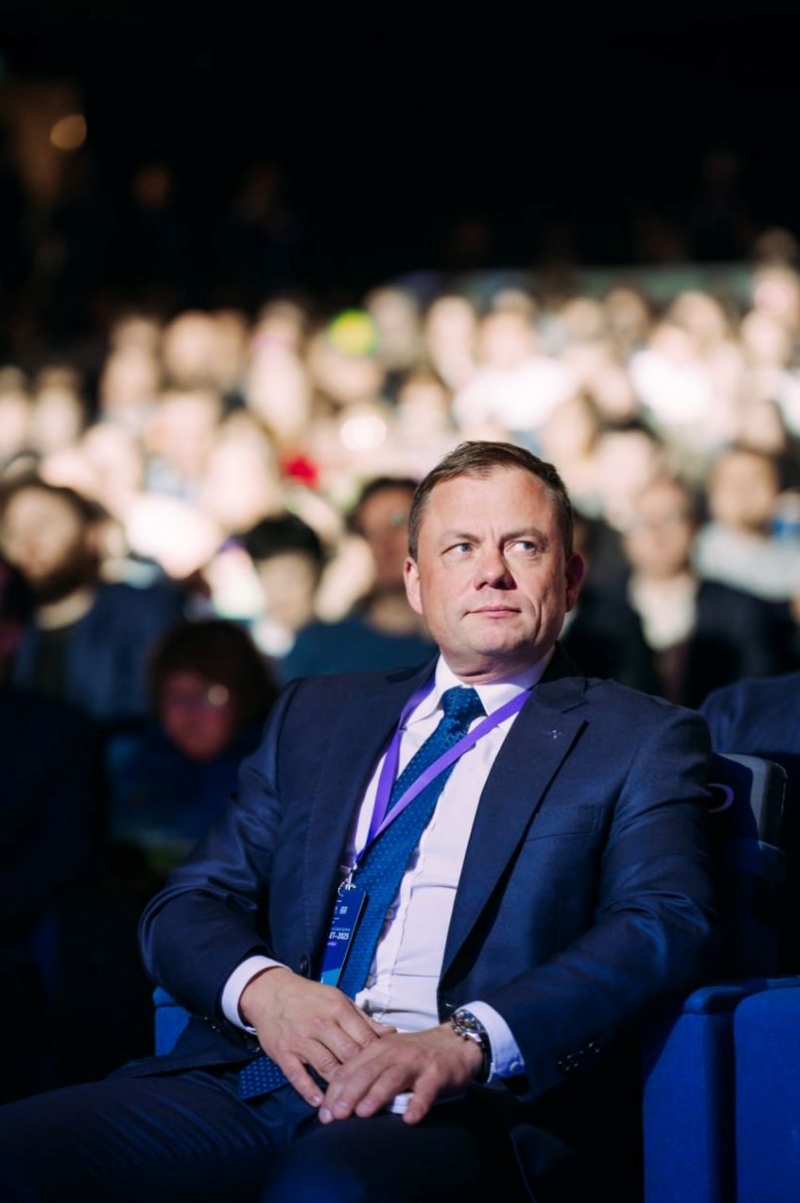 Финмаркет собрал семь тысяч участников