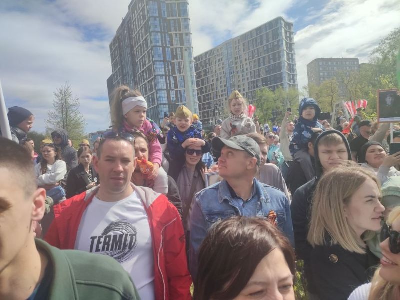 Парад Победы начался в центре Тюмени в 10 утра
