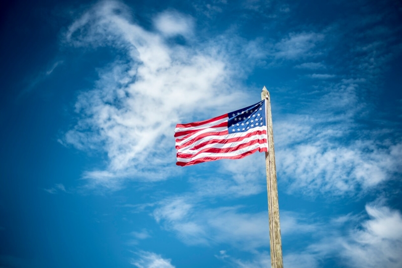 США
