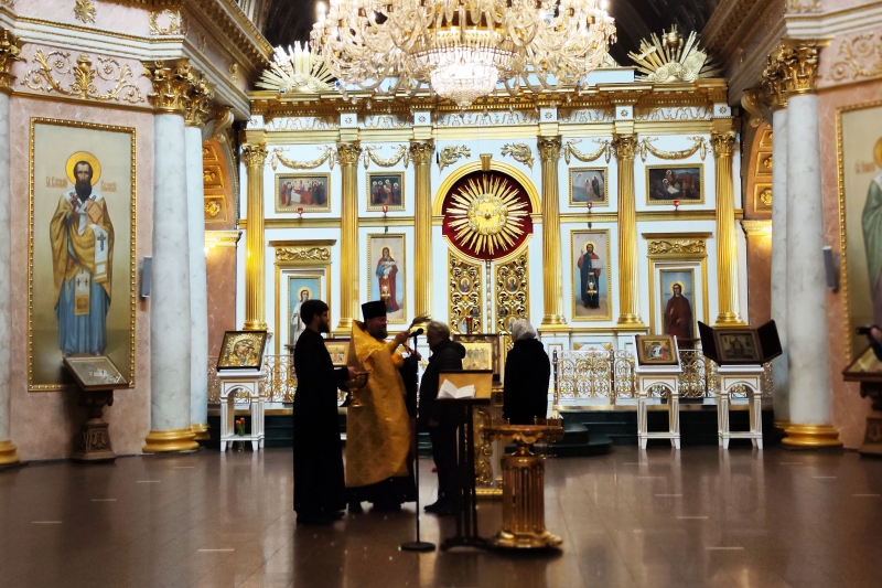 Храм