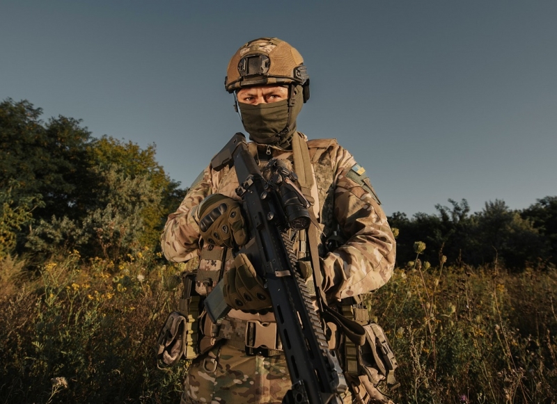 Военнослужащий