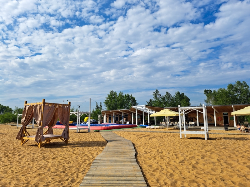 Пляж