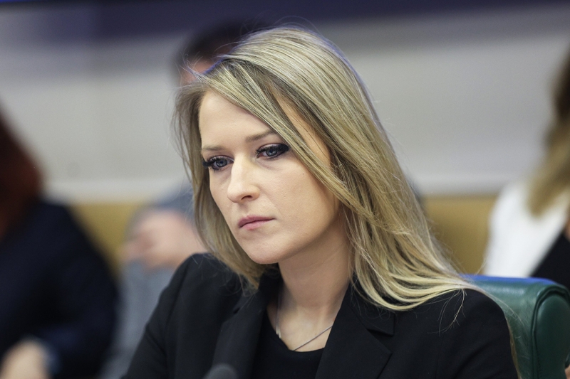 Яна Лантратова