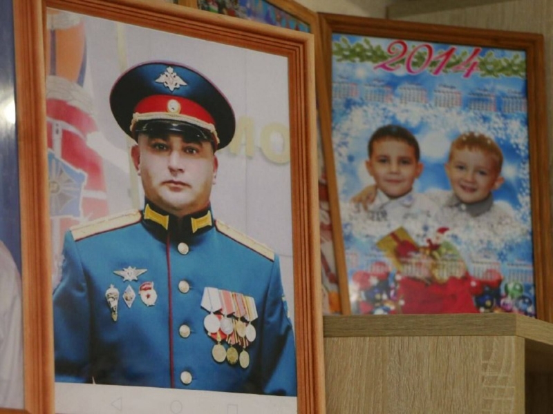 Виталий Хоценко пообщался с родными офицера, находящегося в зоне СВО