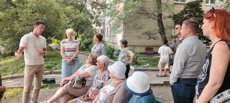 Депутаты Думы города Владивостока рассказали о своей работе