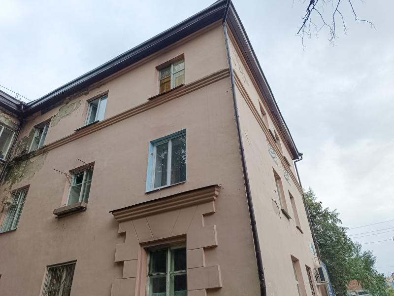 Старые дома ремонтируют, чтобы они не развалились до прихода застройщика