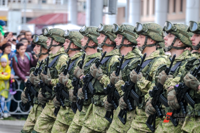 Военные