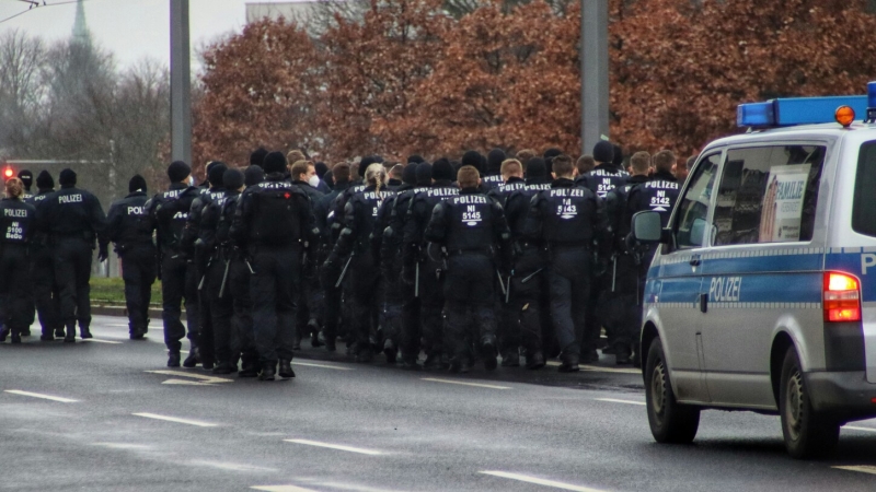 полиция