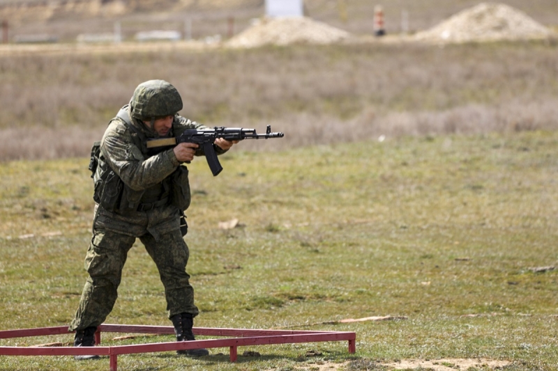 Военнослужащие