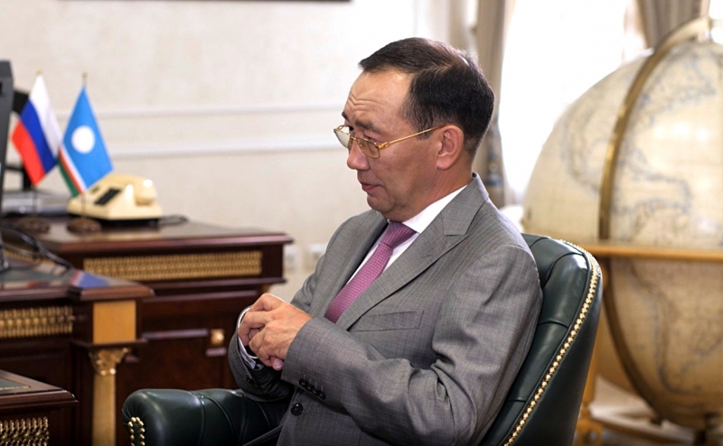 Айсен Николаев