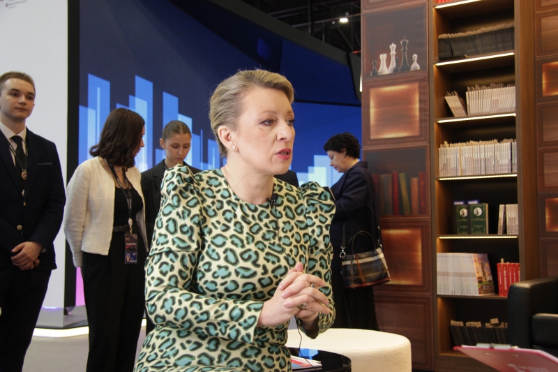 Мария Захарова